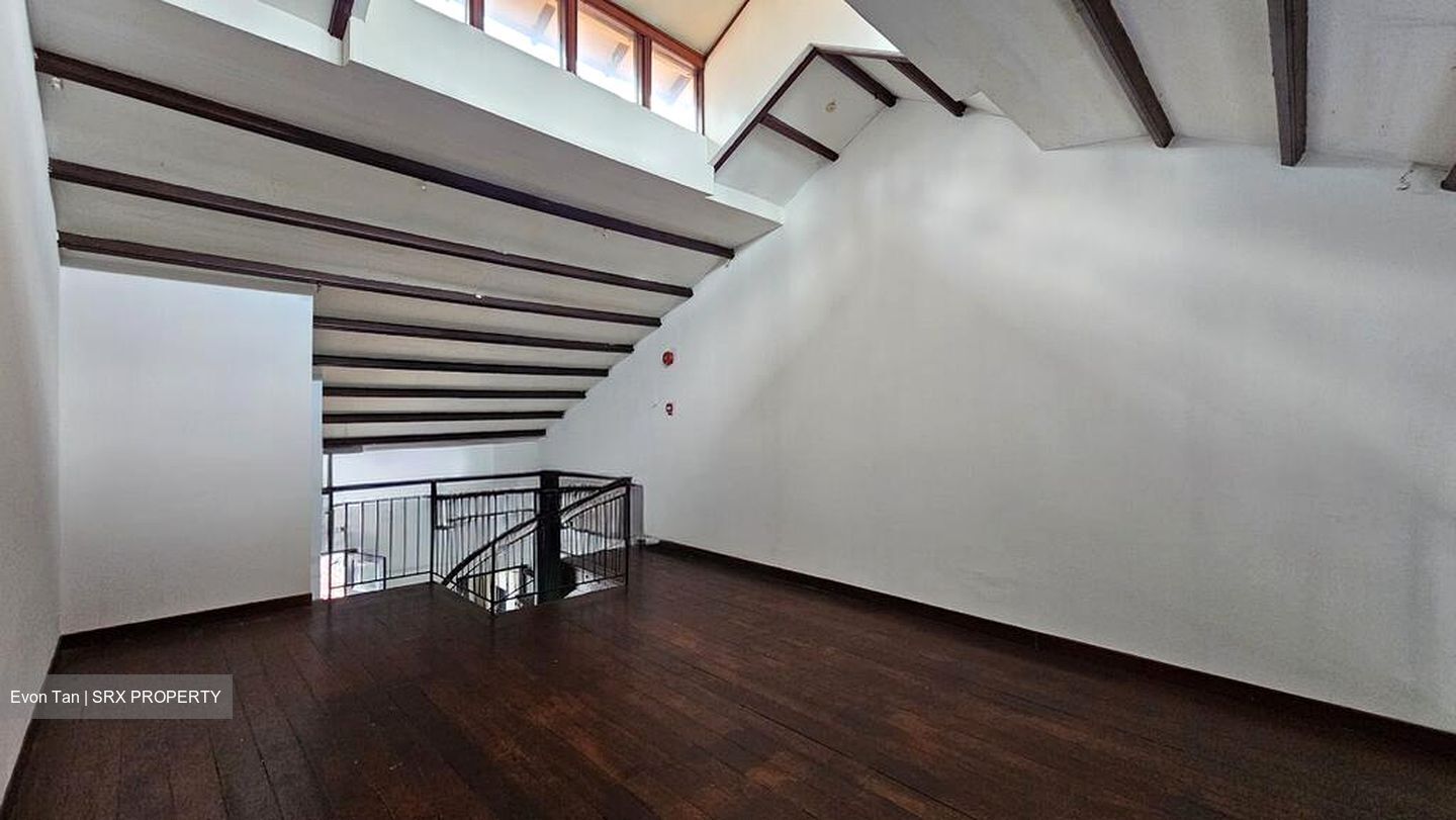 Jalan Sultan (D7), Shop House #514307021